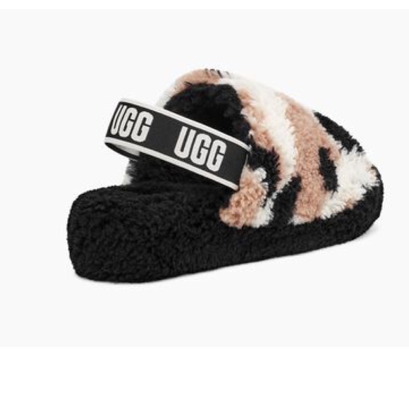 UGG Women's OH YEAH COW PRINT - Picture 5 of 5